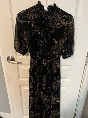 Wilfred Dark Floral Chiffon long Dress ✨